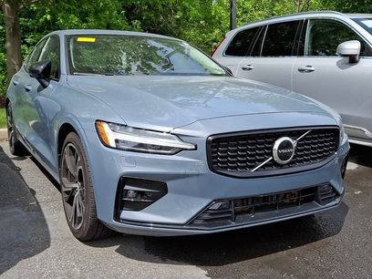 Used 2023 Volvo S60 B5 Core w/ Climate Package