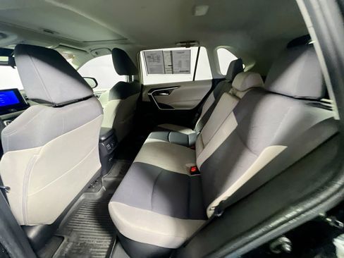 Used 2024 Toyota RAV4 XLE w/ Convenience Package image 29