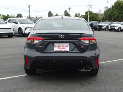 New 2026 Toyota Corolla SE FWD image 6