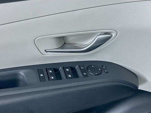 New 2026 Hyundai Tucson SEL FWD image 18
