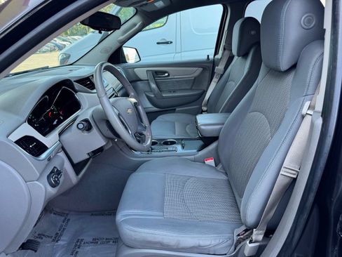 Used 2015 Chevrolet Traverse LT AWD/4WD image 6