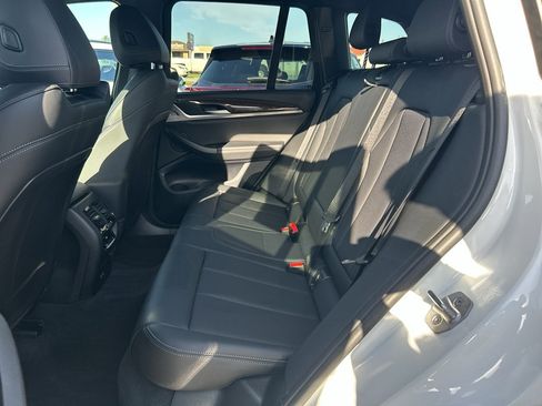 Used 2024 BMW X3 xDrive30i image 12