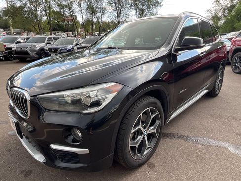 Used 2018 BMW X1 xDrive28i AWD/4WD image 3