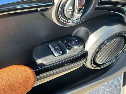 Used 2023 MINI Cooper SE image 15