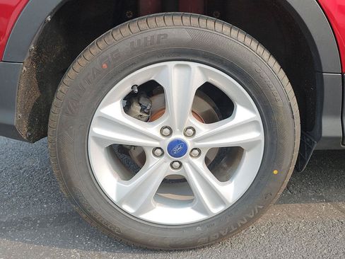 Used 2014 Ford Escape SE w/ Equipment Group 201A FWD image 10