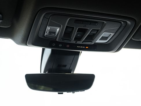 Used 2020 Chevrolet Silverado 2500 LTZ w/ LTZ Premium Package image 27