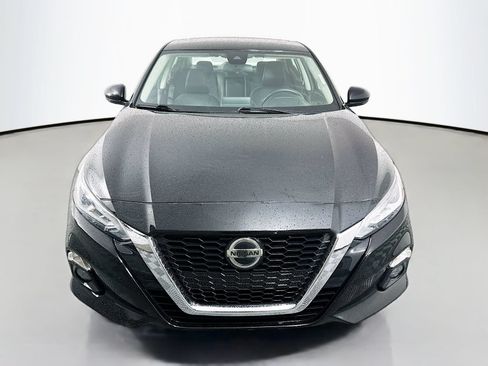 Used 2022 Nissan Altima 2.5 SL FWD image 2