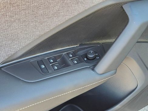 New 2026 Volkswagen Tiguan S FWD image 10
