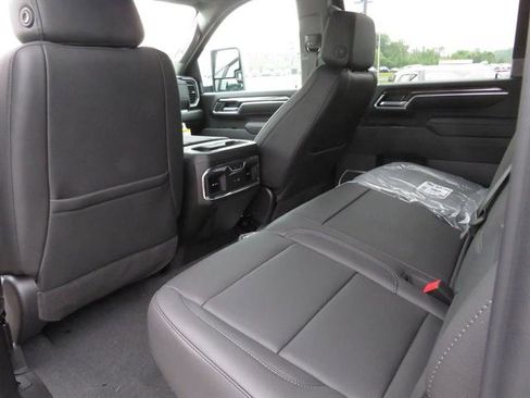 New 2025 Chevrolet Silverado 3500 LTZ w/ LTZ Convenience Package image 19