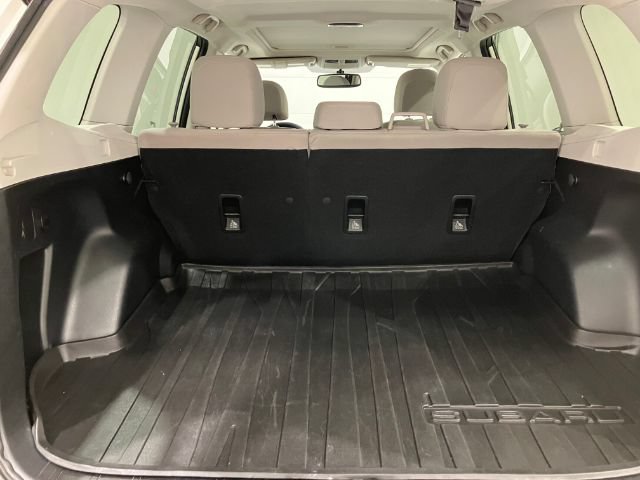 Used 2015 Subaru Forester 2.5i Premium w/ All-Weather Package AWD/4WD image 29