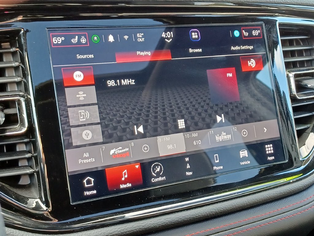 Used 2025 Dodge Durango R/T w/ Blacktop Package AWD/4WD image 15