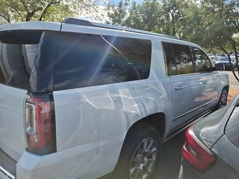 Used 2019 GMC Yukon XL Denali w/ Open Road Package image 8