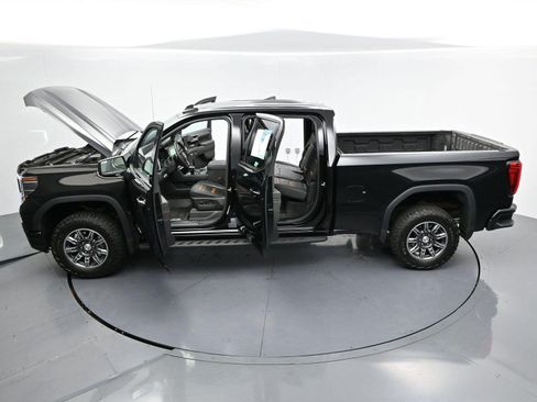 Used 2024 GMC Sierra 1500 AT4 w/ AT4 Premium Package AWD/4WD image 46