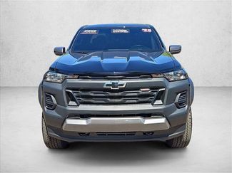 Used 2025 Chevrolet Colorado Trail Boss AWD/4WD video 2