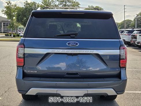Used 2019 Ford Expedition Platinum RWD image 6