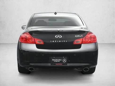 Used 2011 INFINITI G37 x w/ Premium Pkg image 5