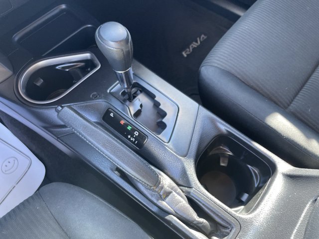 Used 2017 Toyota RAV4 LE FWD image 26