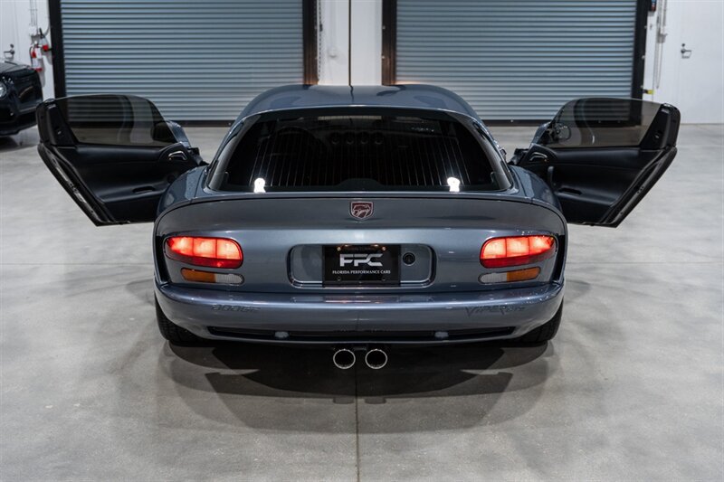 Used 2000 Dodge Viper GTS RWD image 35