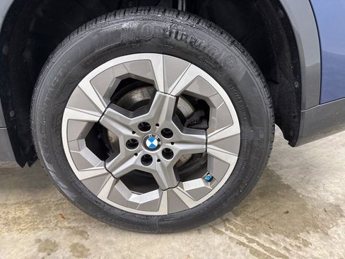 Used 2023 BMW X1 xDrive28i w/ Premium Package image 10