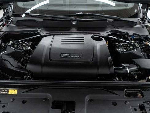 Used 2023 Land Rover Discovery S R-Dynamic image 60