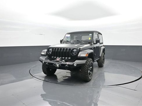 Used 2022 Jeep Wrangler Willys image 3
