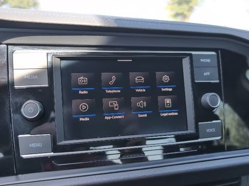 Used 2023 Volkswagen Jetta Sport FWD image 13