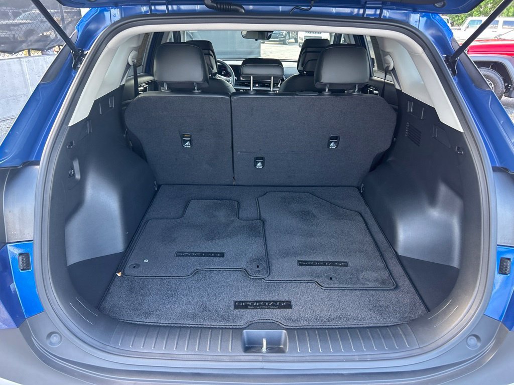 Used 2025 Kia Sportage EX FWD image 30