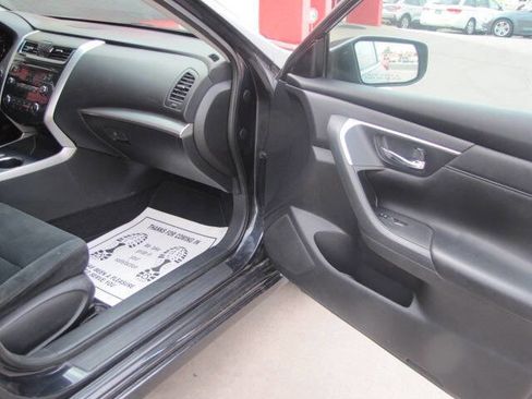 Used 2015 Nissan Altima 2.5 S w/ Power Driver Seat Package image 11
