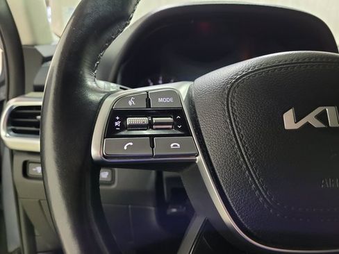 Used 2022 Kia Telluride SX image 37