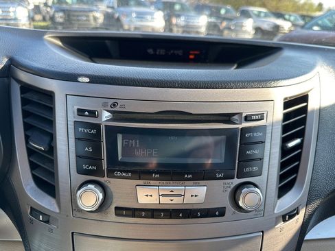 Used 2012 Subaru Outback 2.5i Premium image 18