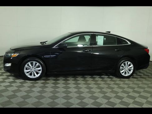 Used 2023 Chevrolet Malibu LT w/ Driver Confidence Package FWD image 12