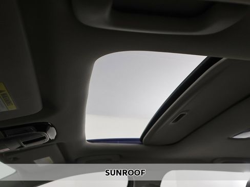 Used 2023 Hyundai Tucson SEL w/ Convenience Package image 3