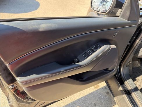 Used 2021 Ford Mustang Mach-E Select image 13