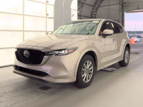 Used 2025 MAZDA CX-5 AWD 2.5 S w/ Preferred Package image 2