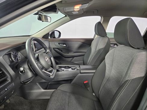 Used 2023 Nissan Rogue SV image 14