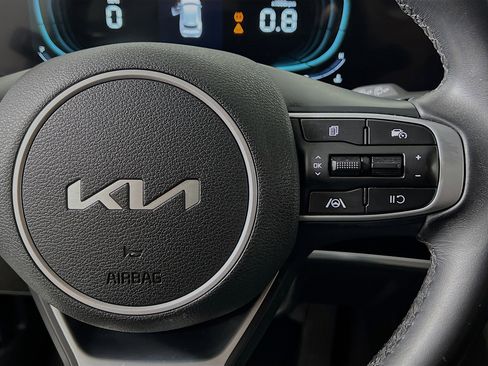 Used 2023 Kia Sportage EX image 20