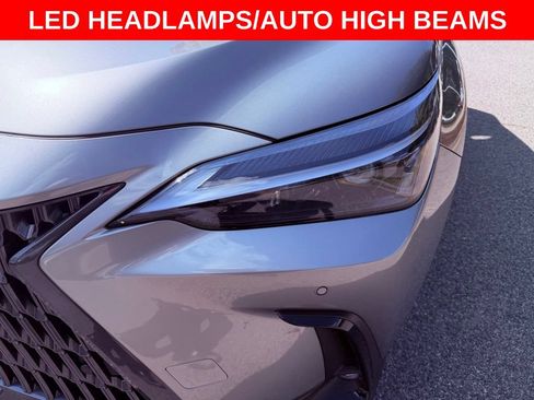 Certified 2025 Lexus NX 250 FWD w/ Towing Package (2000 Lbs) image 10