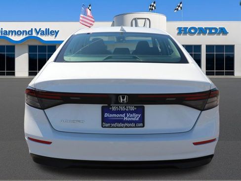 Used 2024 Honda Accord EX image 5