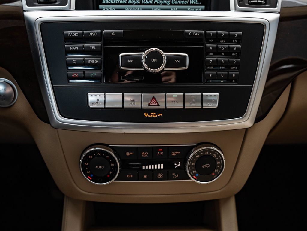Used 2016 Mercedes-Benz GL 450 4MATIC image 38