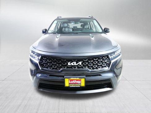 Used 2022 Kia Sorento S AWD/4WD image 2