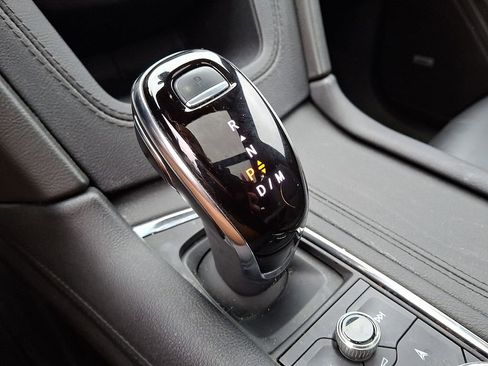 Used 2023 Cadillac XT6 Sport w/ Technology Package image 15