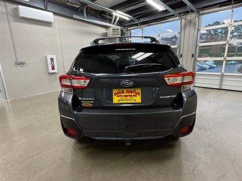 Used 2019 Subaru Crosstrek 2.0i Limited w/ Moonroof Package w/Navigation AWD/4WD image 4