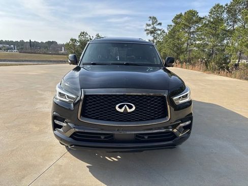 Used 2020 INFINITI QX80 Luxe w/ Edition 30 Package image 2