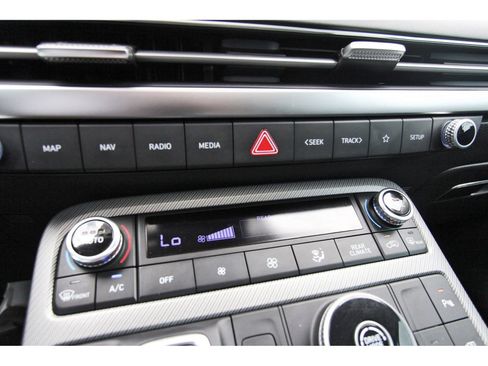 Used 2025 Hyundai Palisade SEL FWD image 30