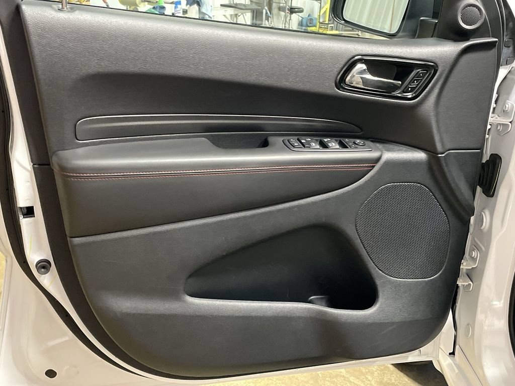 Used 2024 Dodge Durango GT RWD image 12