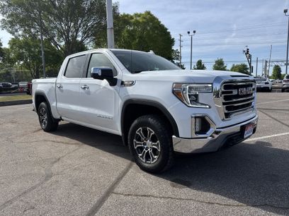 Used 2021 GMC Sierra 1500 SLT w/ SLT Convenience Package