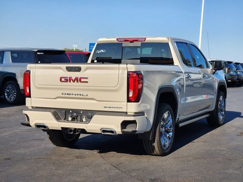 New 2026 GMC Sierra 1500 Denali image 4