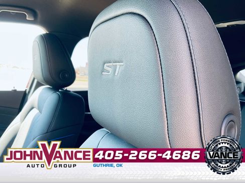 Used 2025 Buick Envista Sport Touring image 17