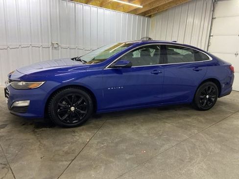 Used 2023 Chevrolet Malibu LT image 4