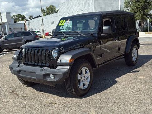 Used 2022 Jeep Wrangler Unlimited Sport image 5